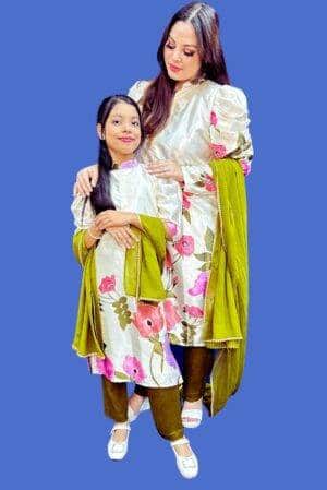 Floral Pant Suit with Dupatta Made with Print Satin 1-1