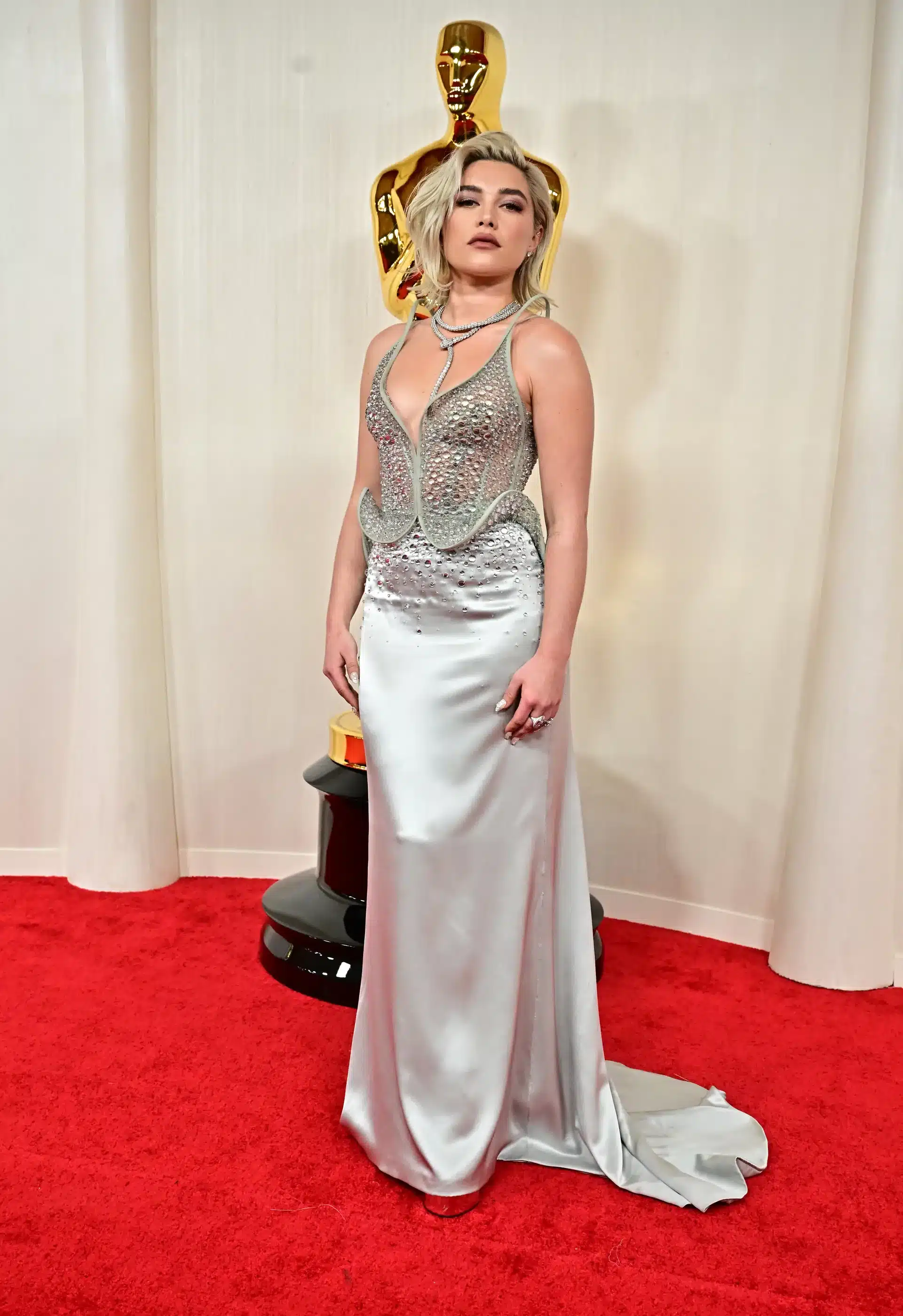 Florence Pugh in Del Core - Looks from the 2024 Oscars Red Carpet