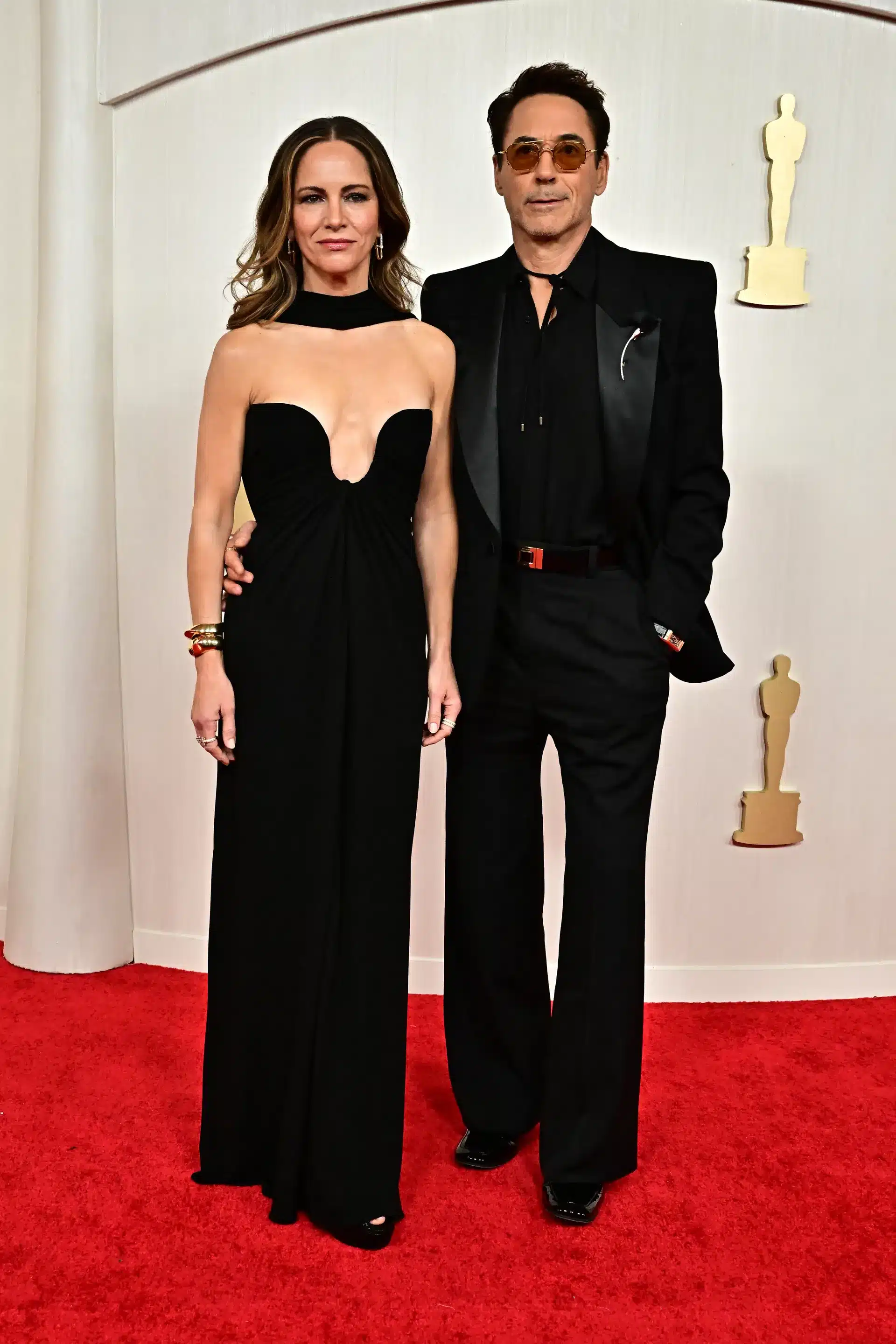 Susan Downey and Robert Downey Jr. - Looks from the 2024 Oscars Red Carpet