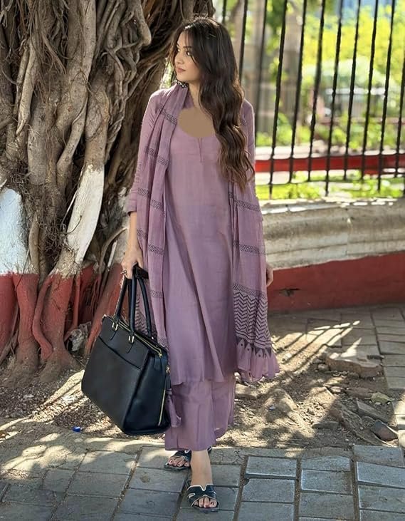 ANNI DESIGNER Women's Rayon Blend Solid Straight Kurta with Pant 4